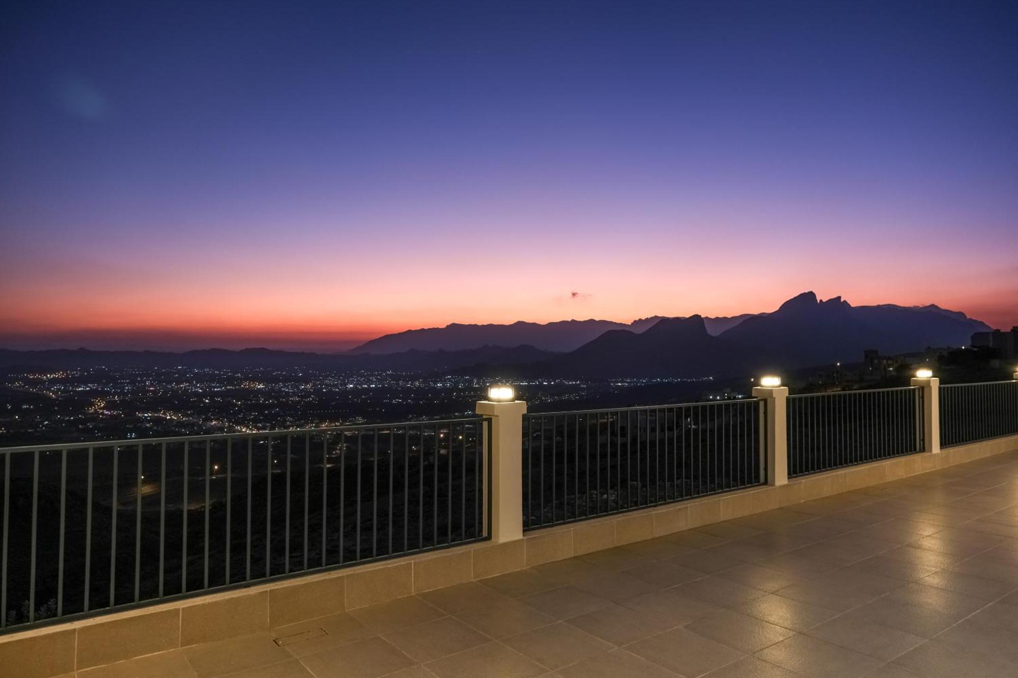 Sunset Sky Misfāh Exterior foto