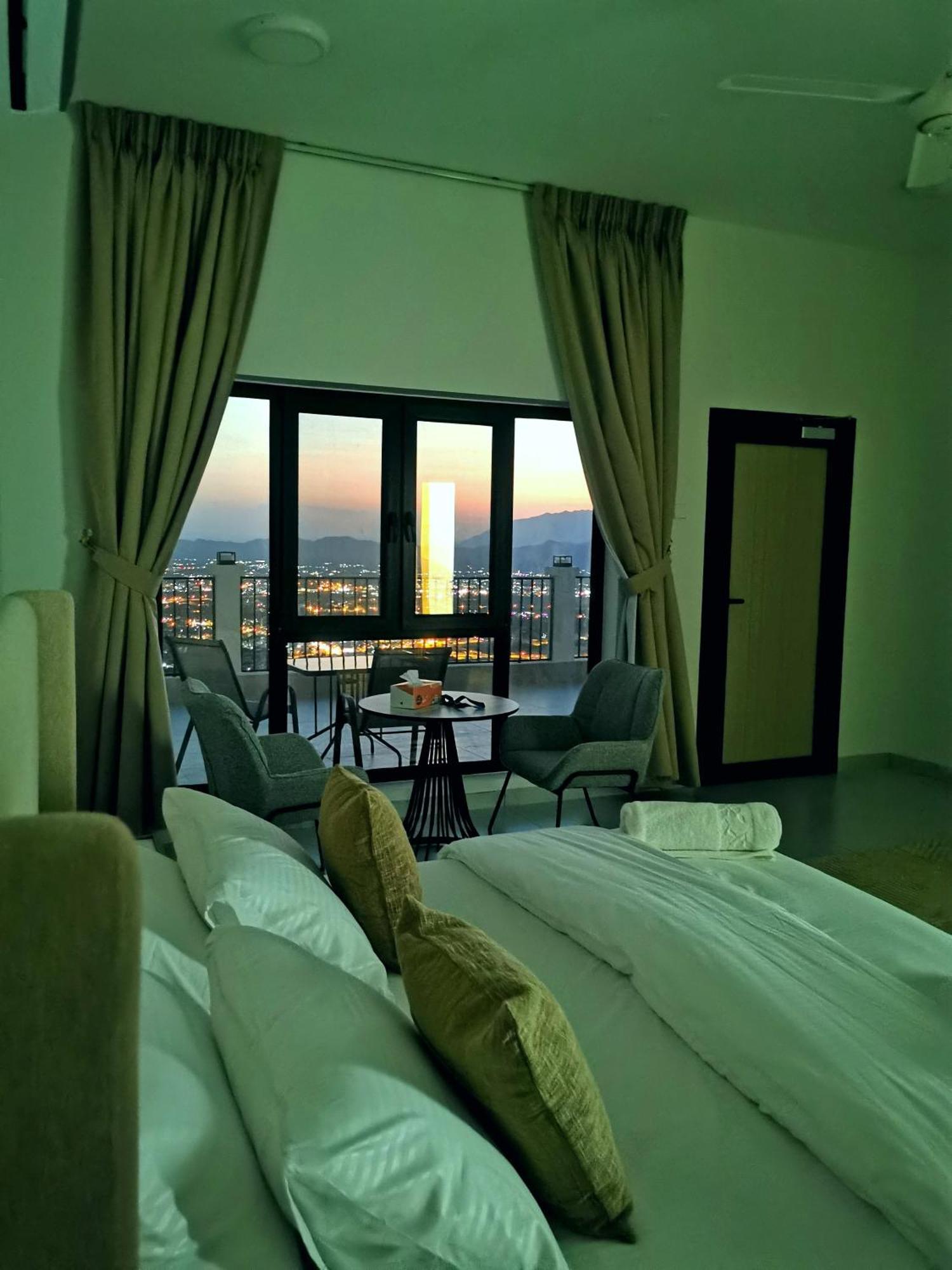 Sunset Sky Misfāh Exterior foto